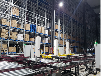 Pallet roller conveyor